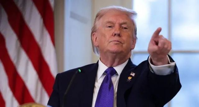 Trump'tan İranlı eylemcilere: Yardım yolda