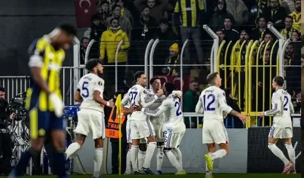 İlk 8 hedefi zora girdi: Fenerbahçe 0-1 Aston Villa