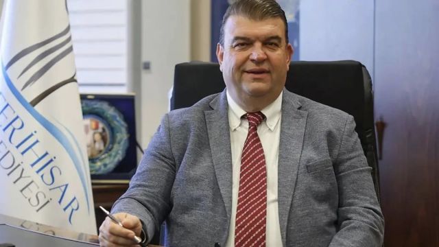 Seferihisar Belediye Başkanı Yetişkin Görevden Uzaklaştırıldı
