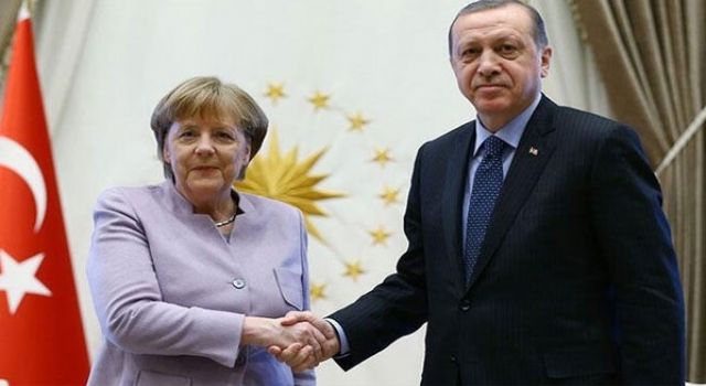 Cumhurbaşkanı Erdoğan, Almanya Başbakanı Merkel ile video-konferans yöntemiyle görüştü