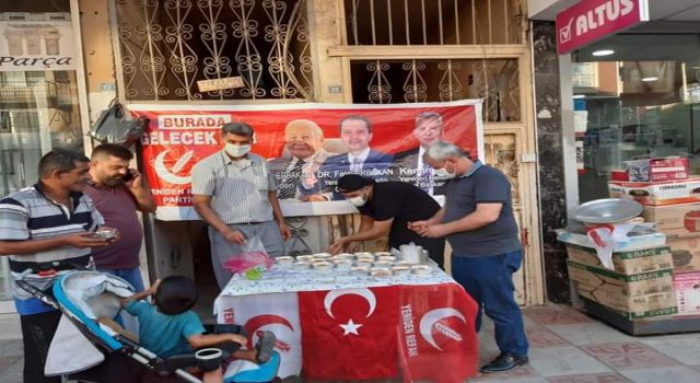 Yeniden Refah Partisi Hatay Kırıkhan'da Aşure Dağıtımı Yaptı