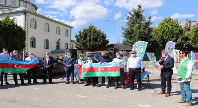 İHH İzmir Azerbaycan destek için basın açıklaması yaptı.