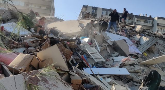 İzmir'deki depremden peş peşe acı haberler!