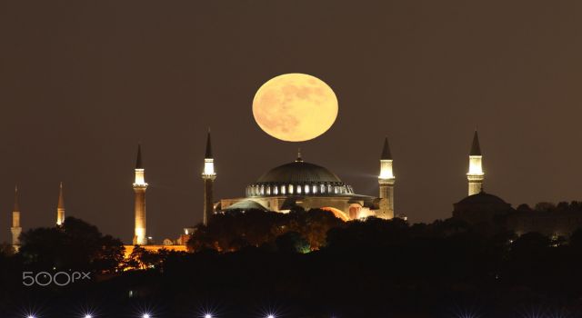 İstanbul'da sabah namazı saatleri değişti