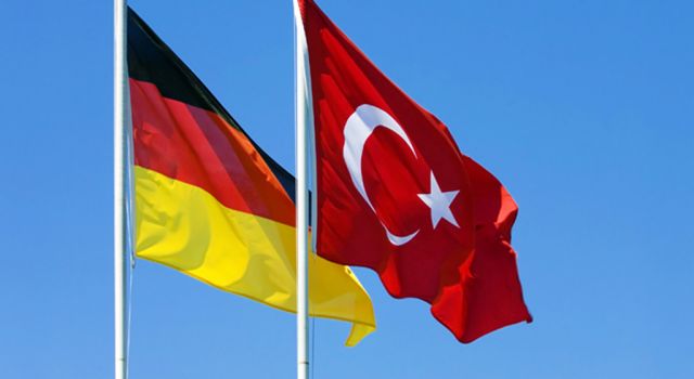 Türk gemisini basan Almanya'dan skandal Türkiye açıklaması: Ankara'dan jet yanıt