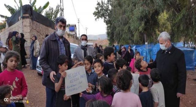 Yeniden Refah Partisi Hatay'da Türkmen ailelere yardım düzenledi