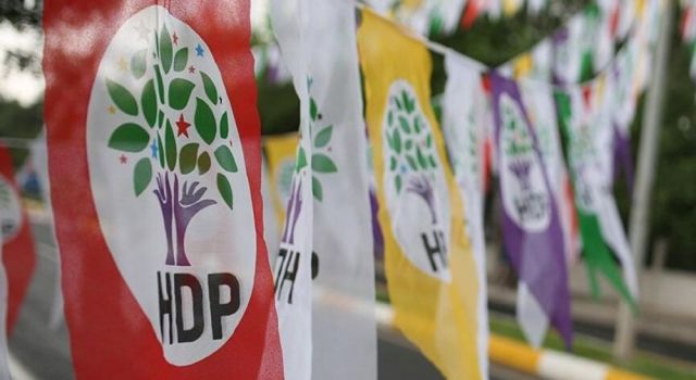 HDP binasında bulunan belgelerde PKK'ya ait eğitim notları