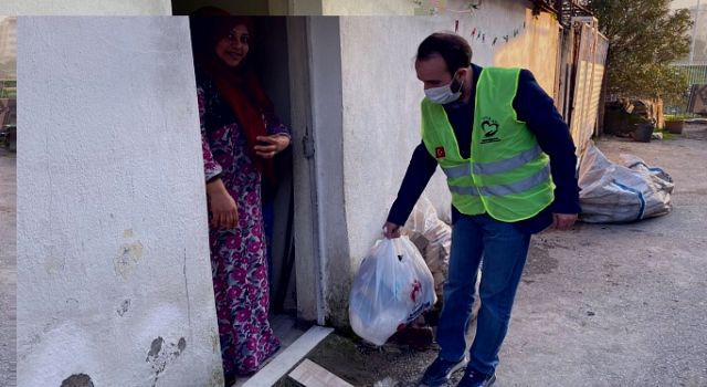 İyilik İçin Manisa da Yardım Programı düzenlendi