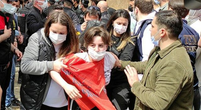 İstanbul'da 212 kişi gözaltına alındı