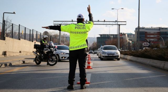 Trafik kazalarını yüzde 30 azaltacak: Uygulama 30 Haziran'da başlıyor