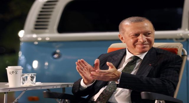 Cumhurbaşkanı Erdoğan: Atılacak adım gençleri daha huzurlu hale getirecek