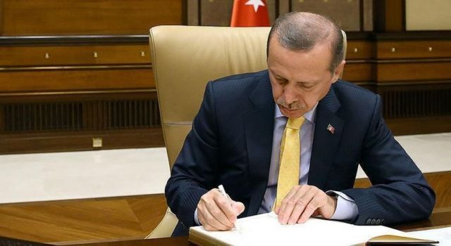 Cumhurbaşkanı Erdoğan'ın imzaladığı yeni atama kararları Resmi Gazete 'de yayımlandı