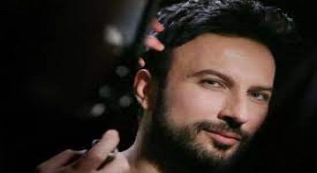 Tarkan Sezen Aksu'yu eleştirenleri hedef aldı