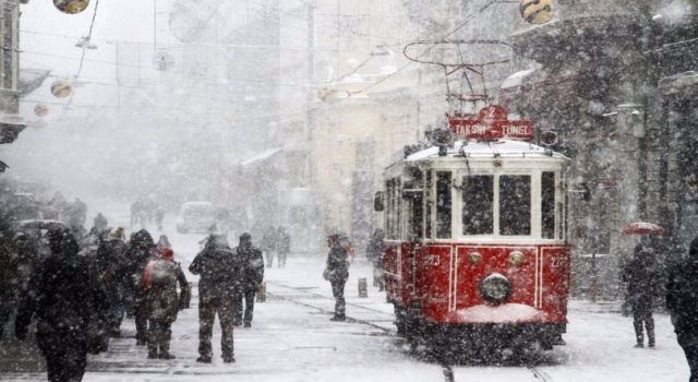 Meteoroloji 55 ili açıkladı: Kar sürprizi geri dönüyor! Valilikler de uyarmıştı