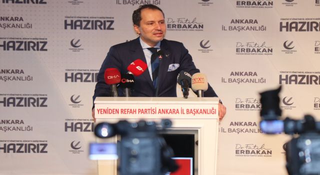 Fatih Erbakan’dan Ak Parti’ye: Faiz lobisinin en sevdiği iktidar sizsiniz! Size ne diye operasyon çeksin?