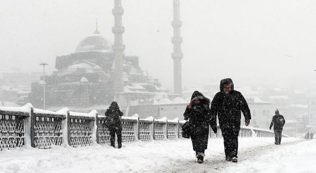 Tüm yurtta yağış var! İstanbul için vortex uyarısı, kar yağışı şiddetlendi