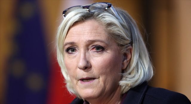 Marine Le Pen: Cumhurbaşkanı seçilirsem NATO'nun askeri kanadından çıkacağız