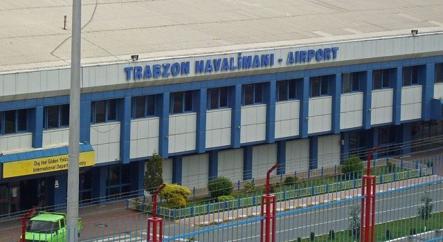 Trabzon'da hava ulaşımında bazı seferler iptal.