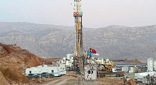 Yeni petrol şehrimiz: Yeni Şafak Gabar Dağı’nın eteklerinde bulunan sondaj sahasına girdi