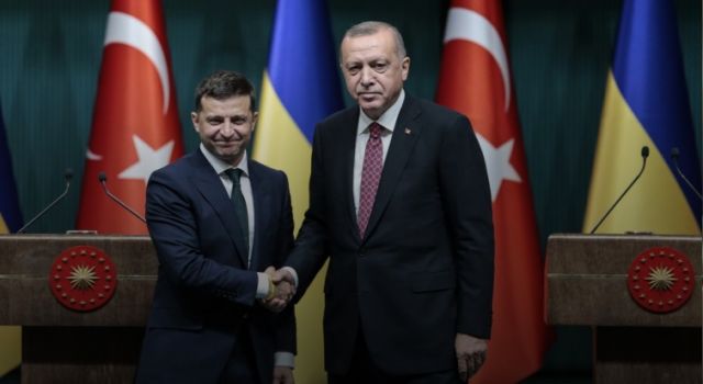 Cumhurbaşkanı Erdoğan, Ukrayna Devlet Başkanı Zelenskiy ile telefonda görüştü