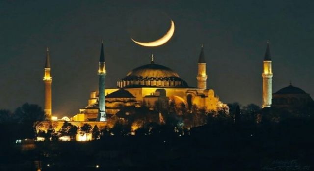 Ayasofya-i Kebir Camii’nin restorasyonu 50 yıl mı sürecek?