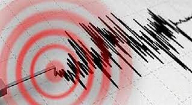 Burdur'da Korkutan Deprem