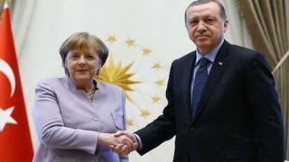 Cumhurbaşkanı Erdoğan, Almanya Başbakanı Merkel ile video-konferans yöntemiyle görüştü