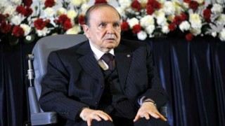 Cezayir'in eski Cumhurbaşkanı Buteflika öldü!