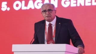 Mehmet Akif Üstündağ, yeniden Voleybol Federasyonu Başkanlığı'na seçildi