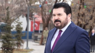Savcı Sayan'ın Fanlarından Fatih Erbakan'a ağır hakaret