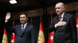 Cumhurbaşkanı Erdoğan, Kırgızistan Cumhurbaşkanı Caparov ile telefonda görüştü