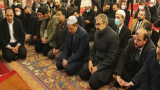 Prof. Dr. Necmettin Erbakan Hoca Fatih Camii'nde dualarla anıldı