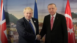 Cumhurbaşkanı Erdoğan’ın İngiltere Başbakanı Johnson ile görüştü