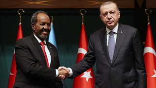 Cumhurbaşkanı Erdoğan, Somali Cumhurbaşkanı Mahmud ile telefonda görüştü