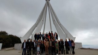 İstanbul Medya Derneği üyeleri “Son Kurşun Anıtı'nı" ziyaret etti