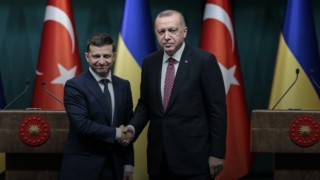 Cumhurbaşkanı Erdoğan, Ukrayna Devlet Başkanı Zelenskiy ile telefonda görüştü