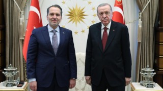 Cumhurbaşkanı Erdoğan, Yeniden Refah Partisi Genel Başkanı Erbakan’ı kabul etti