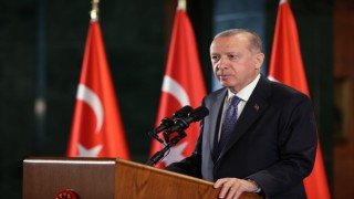 Cumhurbaşkanı Erdoğan: “Yıl bitmeden, 46 bin deprem konutu ve köy evini hak sahibi depremzedelerimize teslim etmeyi planlıyoruz”